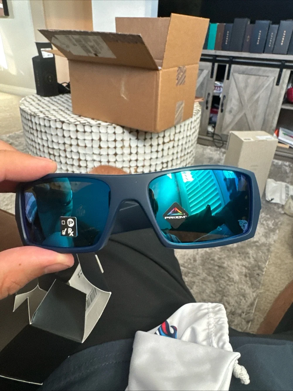 Oakley Gascan Sunglasses Titans NFL TENNESSEE NFL Navy with Sapphire Lenses